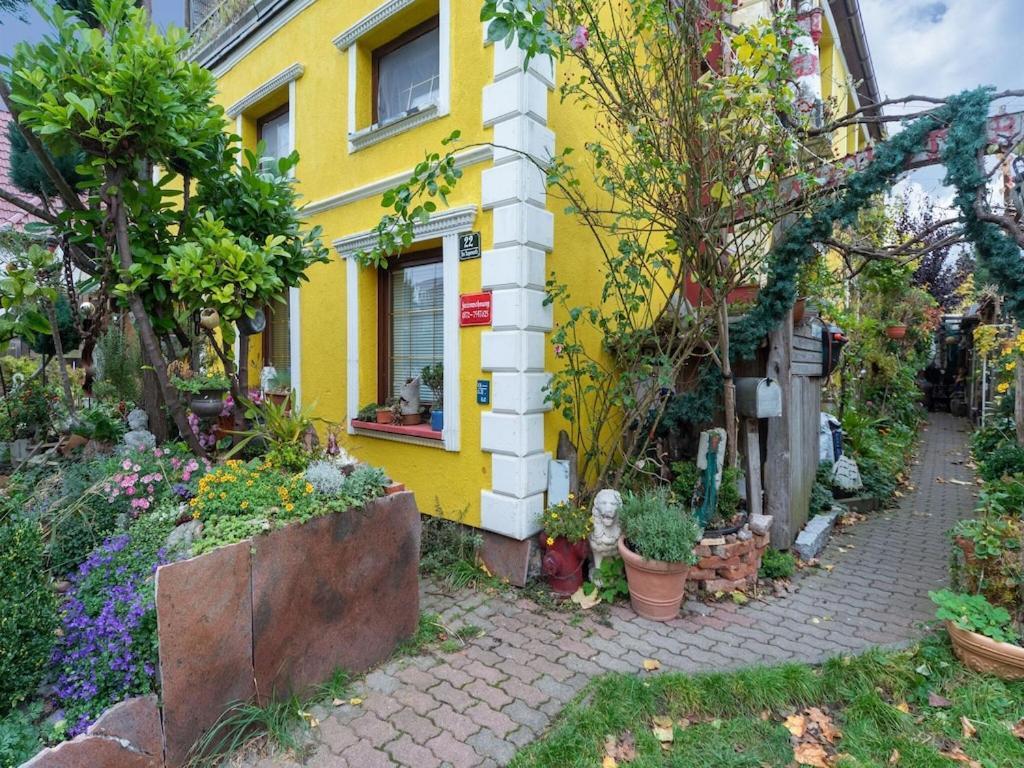 Holiday Flat With Garden In Вісмар Екстер'єр фото